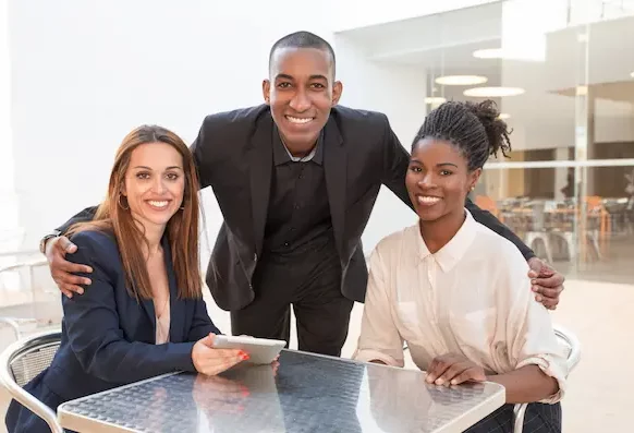 solucoes seguranca trabalho ()